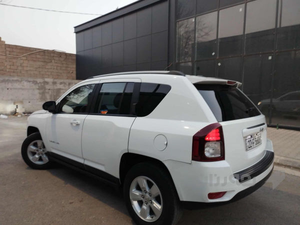 جێب کۆمپاس 2017 - 4