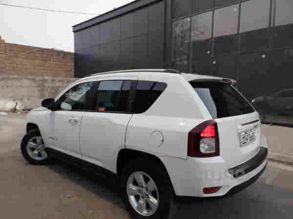 جێب کۆمپاس 2017 - 4