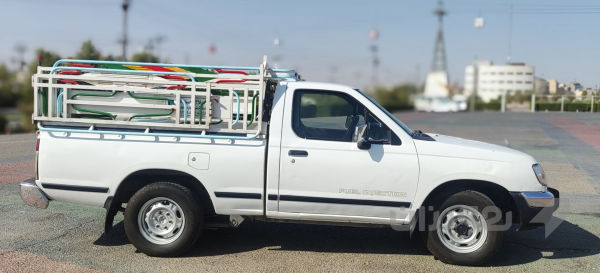 نیسان پیکاب - 2