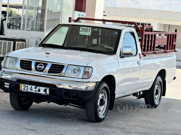 نیسان پیک ئاپ تاك 2001 - 2