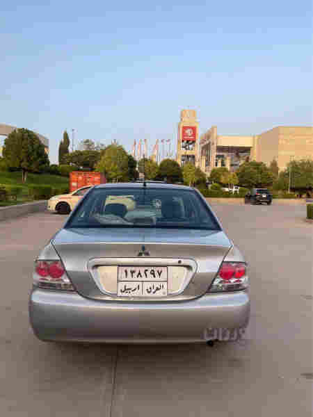 لانسه ر موديل 2010 