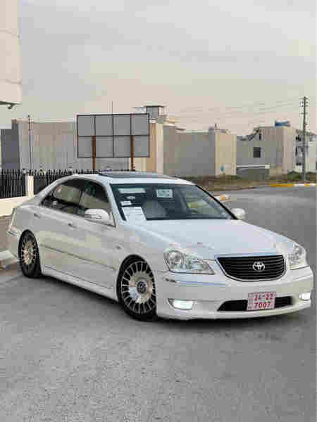 toyota crown majesta 2007
