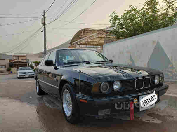 بی ئێم 525