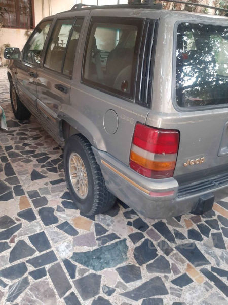 كراند شيروكى 1995 V8 - 2