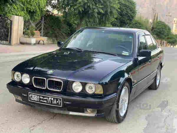 بو فروشتن bmw موديل 93 گير ئوتوماتيكه