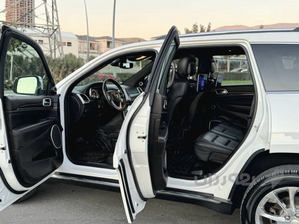 جیب گراند چیرۆکی2019 summitکلین - 5