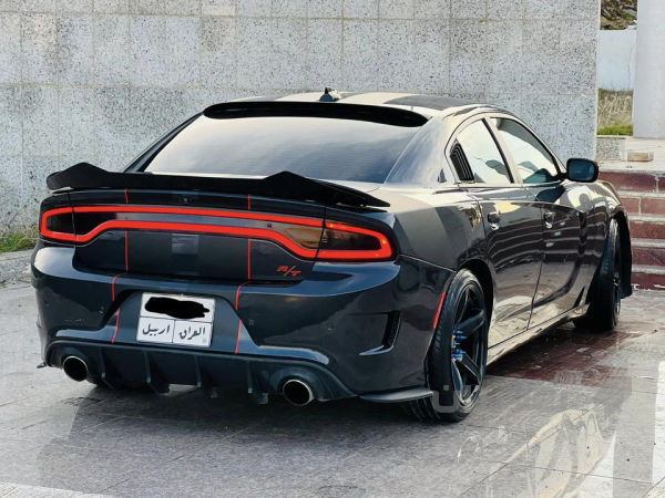 Dodge charger RT    2018