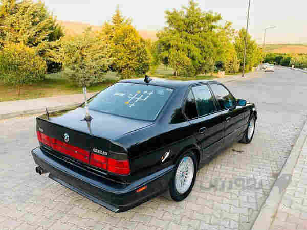 BMWبۆفڕۆشتن 