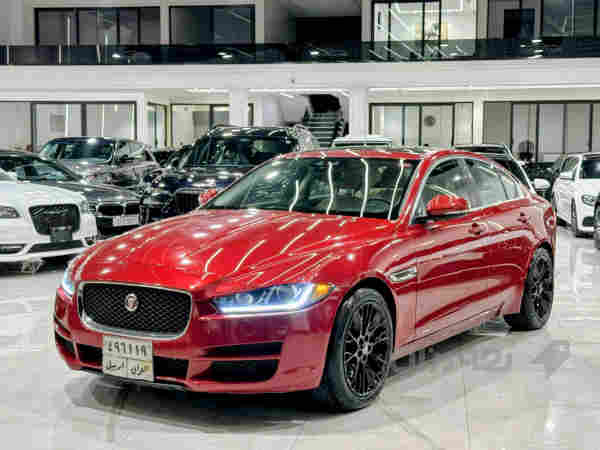 Jaguar xe 2017