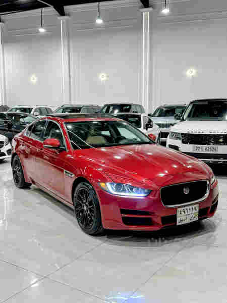 Jaguar xe 2017 - 2