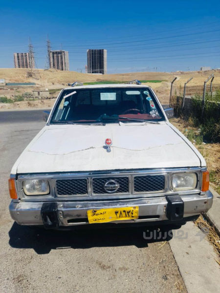 نيسان 1990 - 2