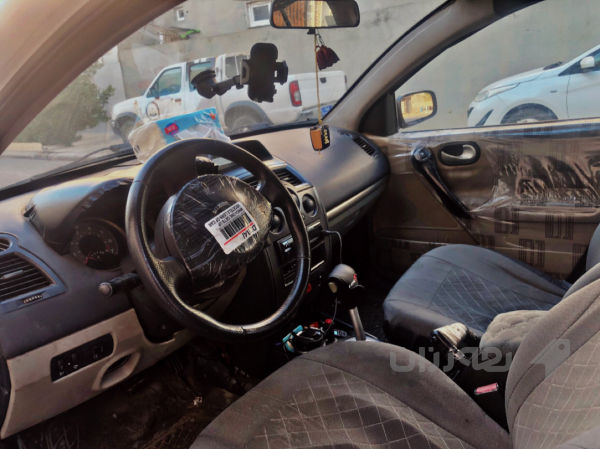 ڕینۆ مێگان 2008 - 2