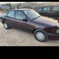 اوبل فيكترا موديل 1991