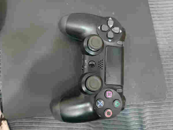 ps4 slim - 3
