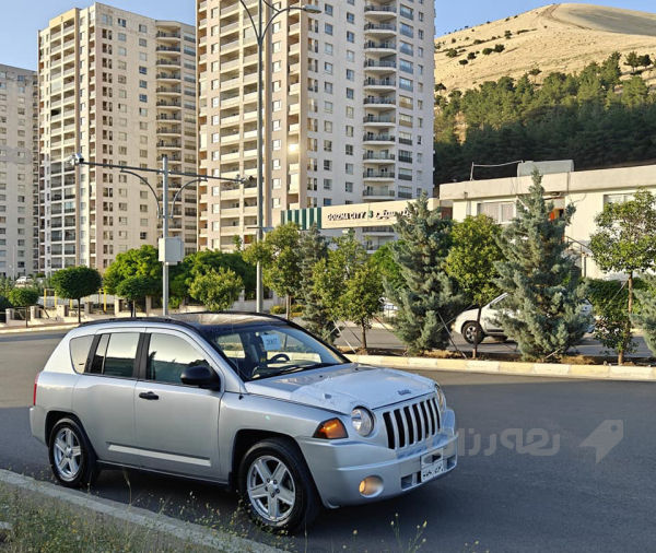 جێب کۆمباس