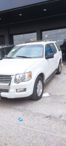Ford explorer 2010 بێ بۆیاخ  - 2