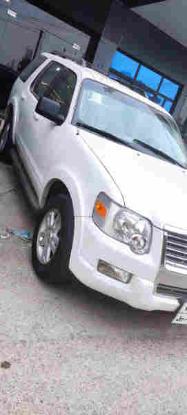 Ford explorer 2010 بێ بۆیاخ 
