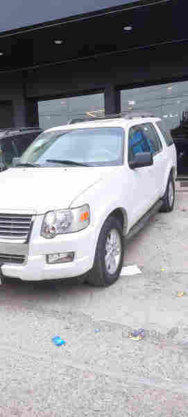 Ford explorer 2010 بێ بۆیاخ  - 2