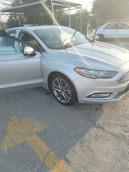 ford fusion hybrid - 6