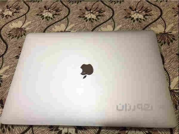 Macbook Pro 2017 15.6 inch