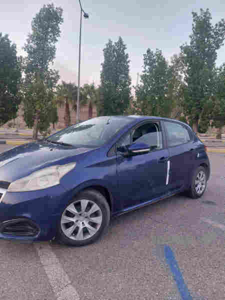 بيجو 2016 4 بستن مةكينة 1.6 توماتيك 69$ - 2