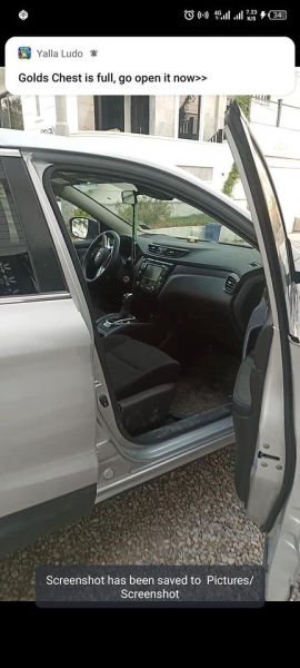Nissan rogue  - 2