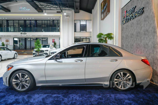 MercedesBenz 