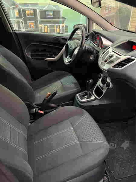 فۆرد ڤێستا 2011 - 3