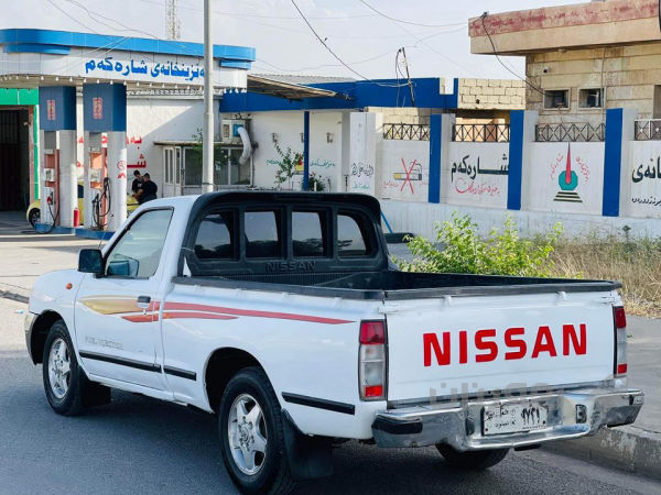 نیسان تاک 4 قولاب 2006 