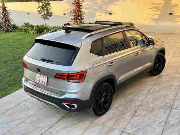 VOLKSWAGEN TAOS 2023 - 3