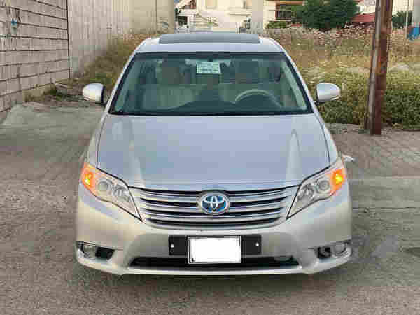 Toyota Avalon 2011