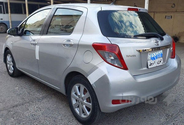 Toyota yaris 2014 - 5