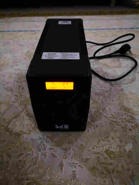 UPS SKE 900W/1500VA - 4