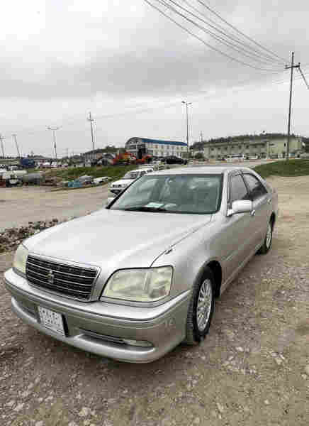 مەلیکەی بڕاوە  2002