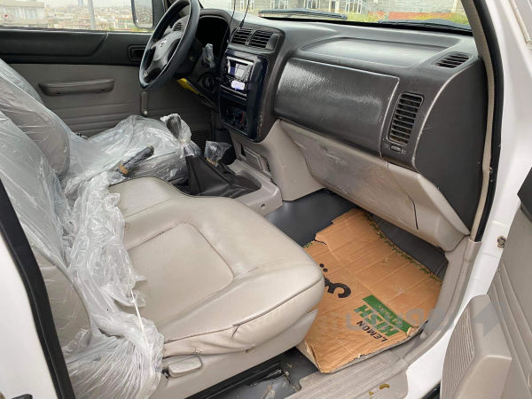 نيسان په ترؤل 2003 نمونه  - 6