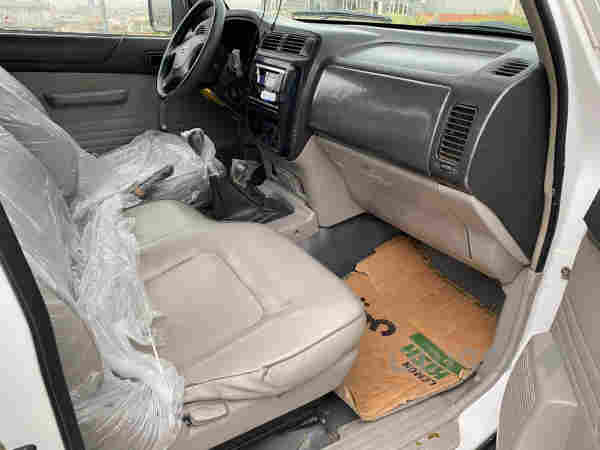 نيسان په ترؤل 2003 نمونه  - 6