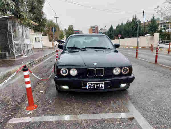 Bmwئارم پلاستيك سليماني  520 گير عادي ته بريد 