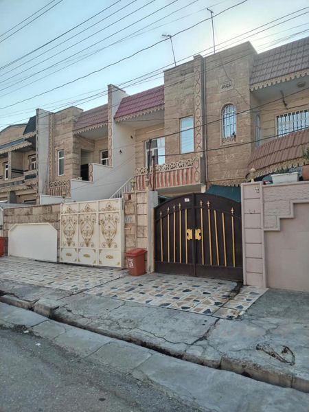 خانو 100متری بەکارهاتو
