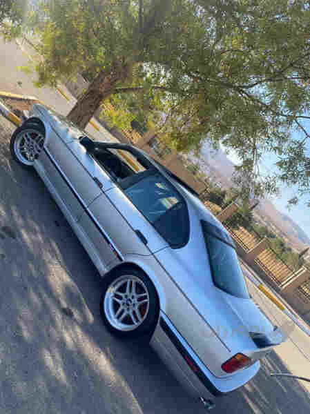 Bmw 525i (1993) - 3