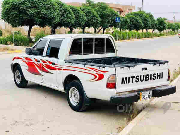 مستەربۆشی 2002 بێ بۆیاخ - 2