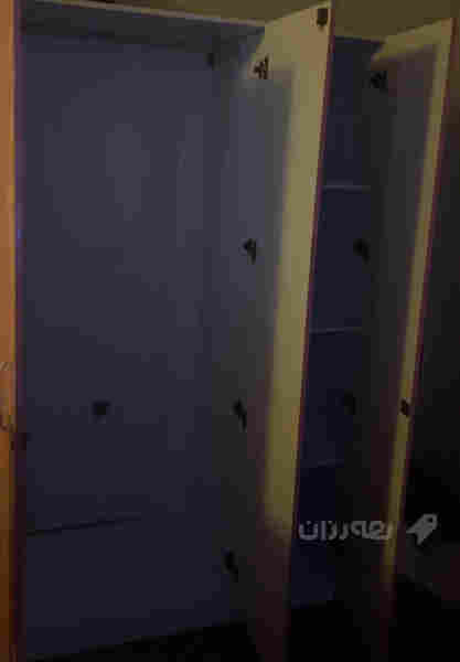 ژوری نوستنی مناڵان 