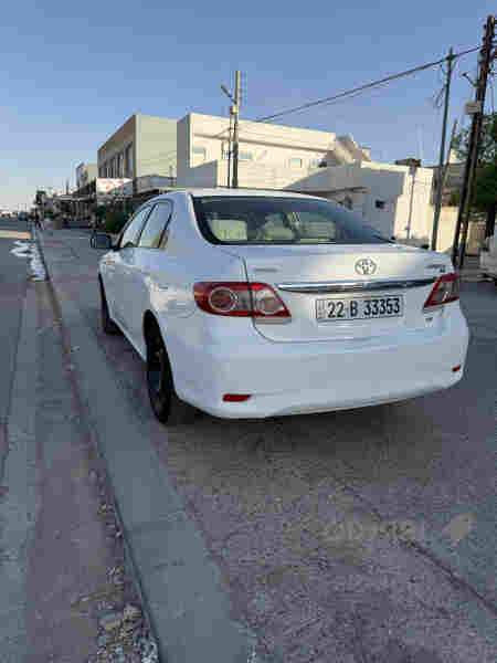 تۆیۆتا کڕۆڵا 2012 بێ بۆیاغ - 2