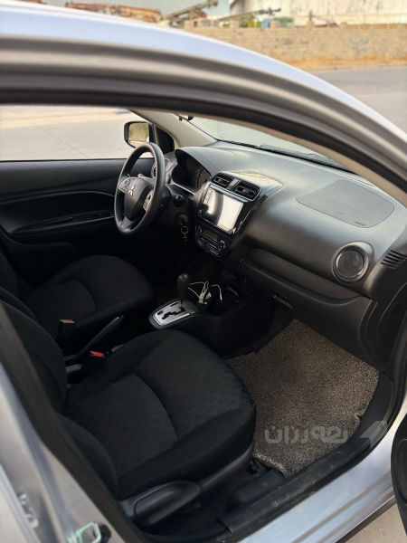 Mitsubishi mirage - 5