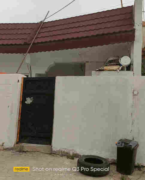 خانووێکی نوێ و کامل کاشی و دکت و گیزەر بێ کەموکوری