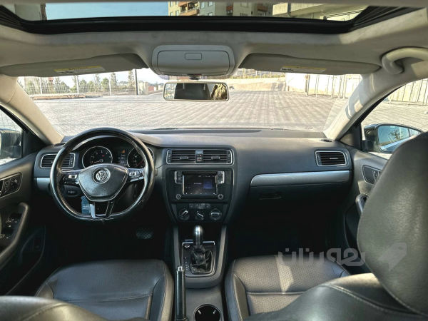 VW Jetta 2017 Tsi se 1.4L Turbo - 4