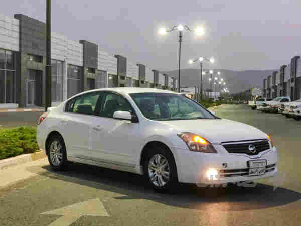 نیسان ئاڵتیما 2008 خلیجی S - 2