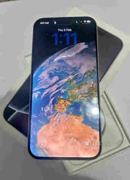 ئایفۆن 16 پرۆماکس بەریتانی بێ شوخت - 4