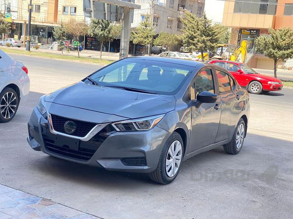 نيسان فيرسا  2021 - 4