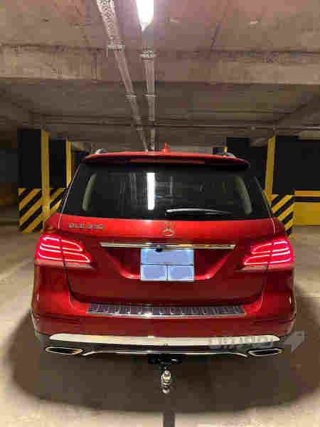 GLE 350 Mercedes  موديل 2016 - 3