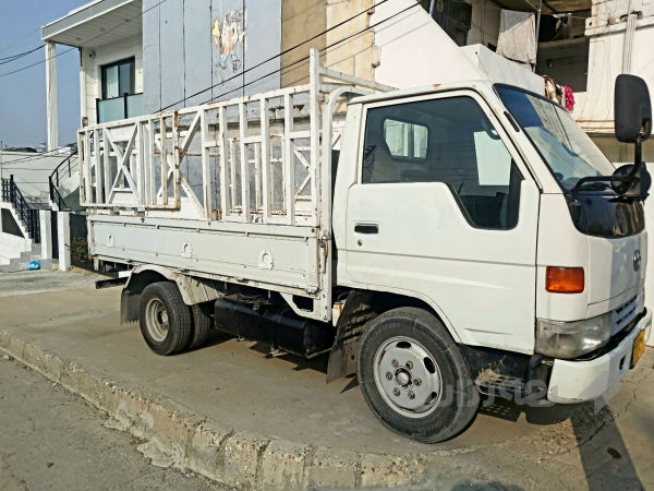 Toyota dyna 1996 - 2